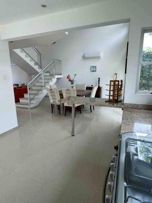 Victoria'S Beach House Heroica Heroica Alvarado Dış mekan fotoğraf